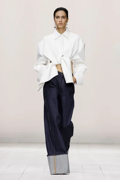 Look 38